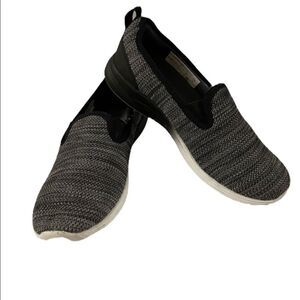 Vionic Slip ons ~ Greyish/Black color ~ size 7 ~removable insoles